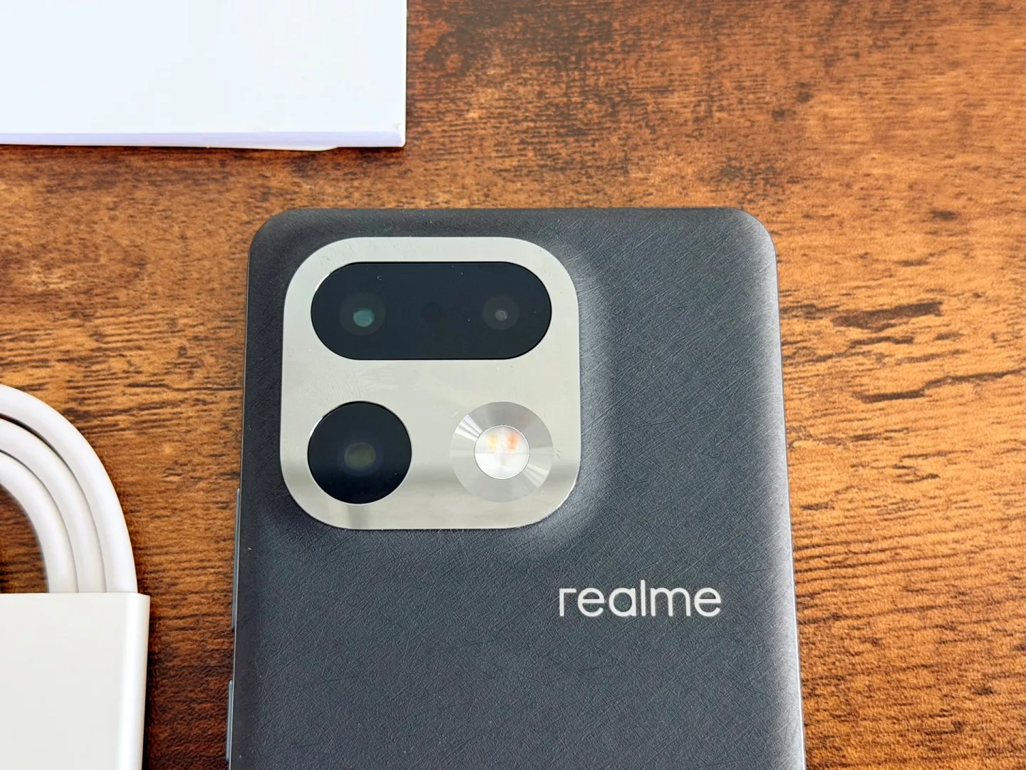 Przetestowałem realme 16 Pro+. Wielka bateria, wielki zoom realme 16 Pro+