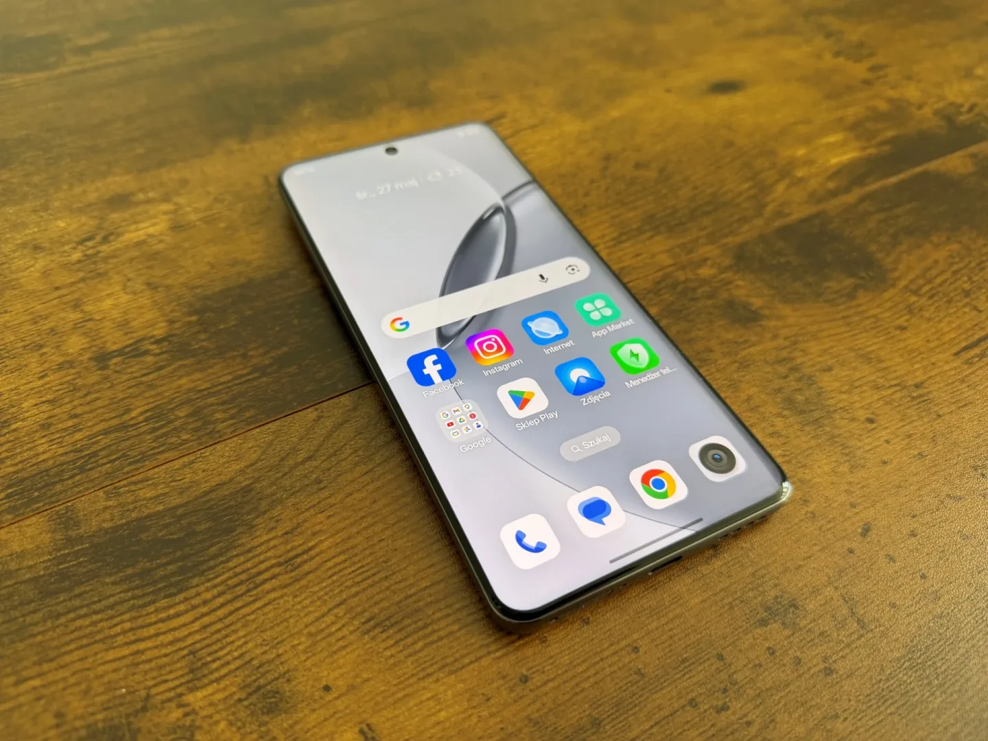 Przetestowałem realme 16 Pro+. Wielka bateria, wielki zoom realme 16 Pro+