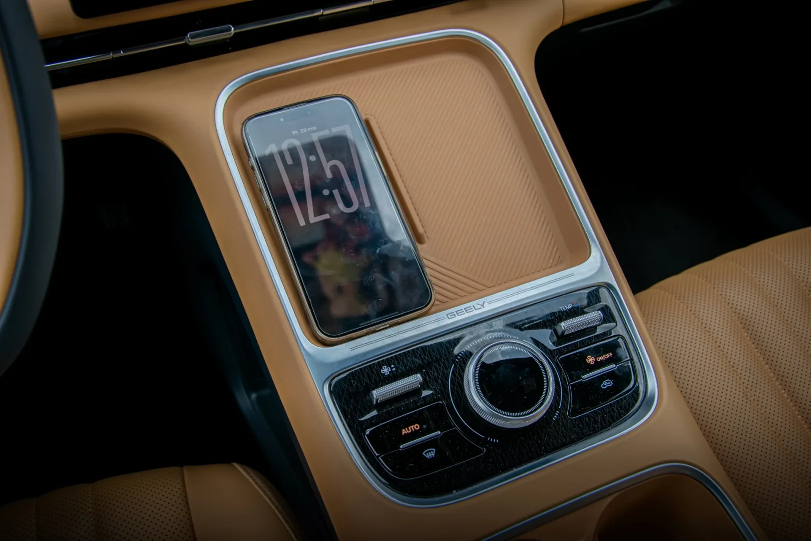 Geely Starray EM-i. Hybryda plug-in. Fot.: Ernest Dragan.