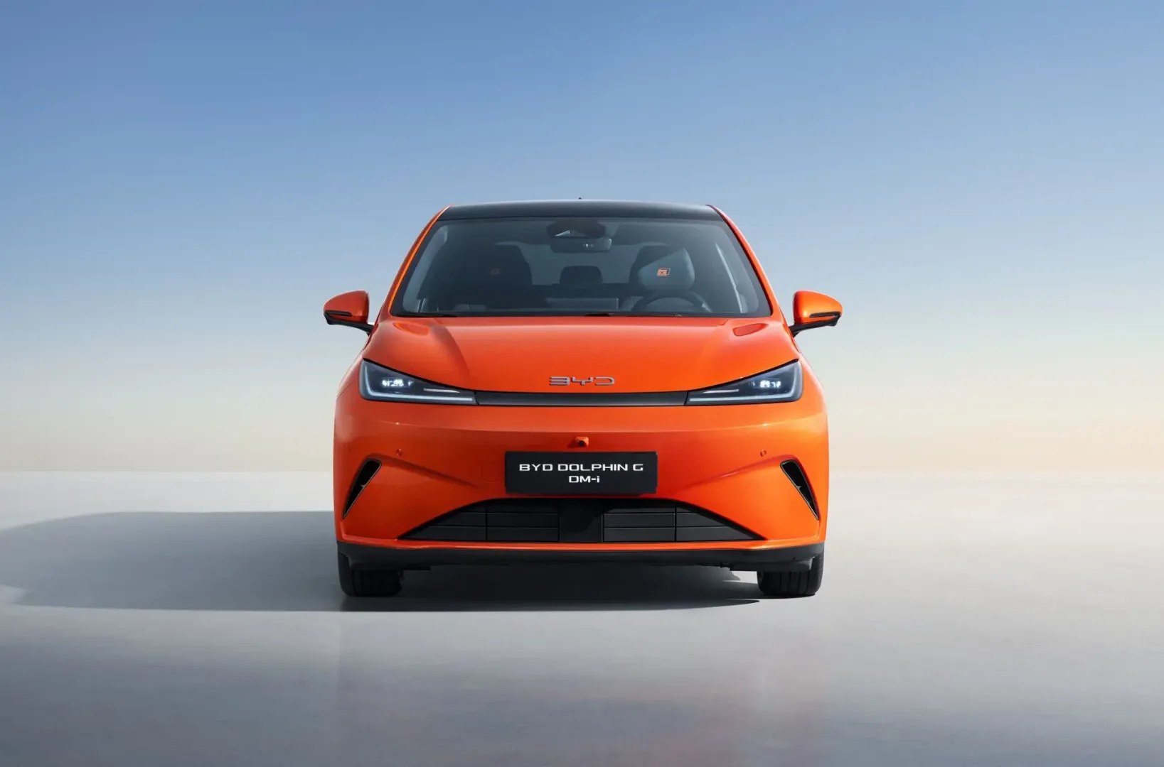 BYD DOLPHIN G DM-i. Miejski hatchback, który chce jeździć jak elektryk i tankować jak hybryda BYD DOLPHIN G DM-i