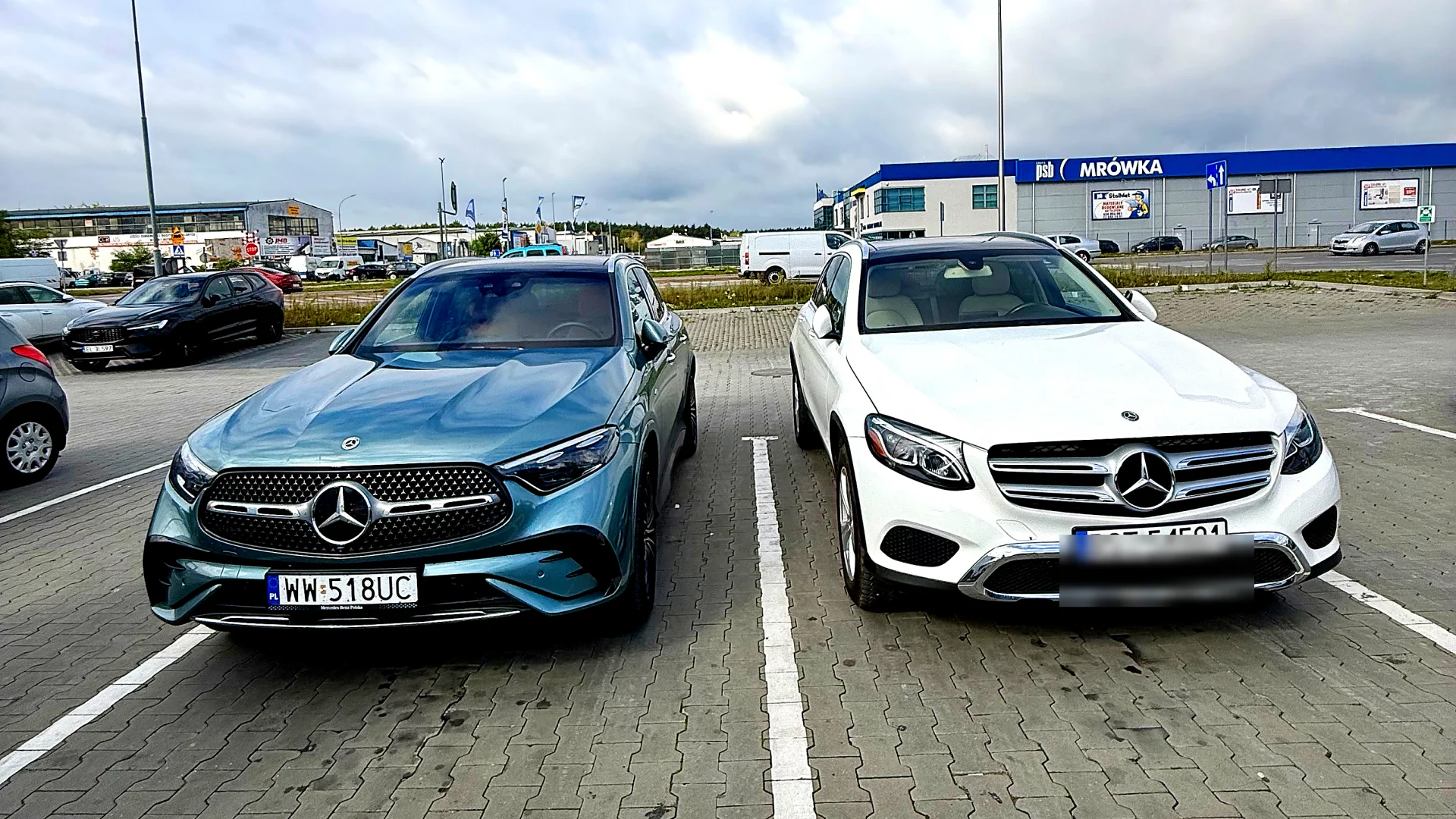Mercedes-Benz GLC 300 e 4MATIC EQ. Ładuj albo bierz diesla Mercedes-Benz GLC 300 e 4MATIC EQ