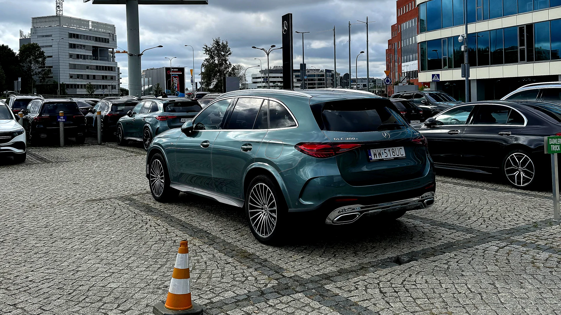Mercedes-Benz GLC 300 e 4MATIC EQ. Ładuj albo bierz diesla Mercedes-Benz GLC 300 e 4MATIC EQ