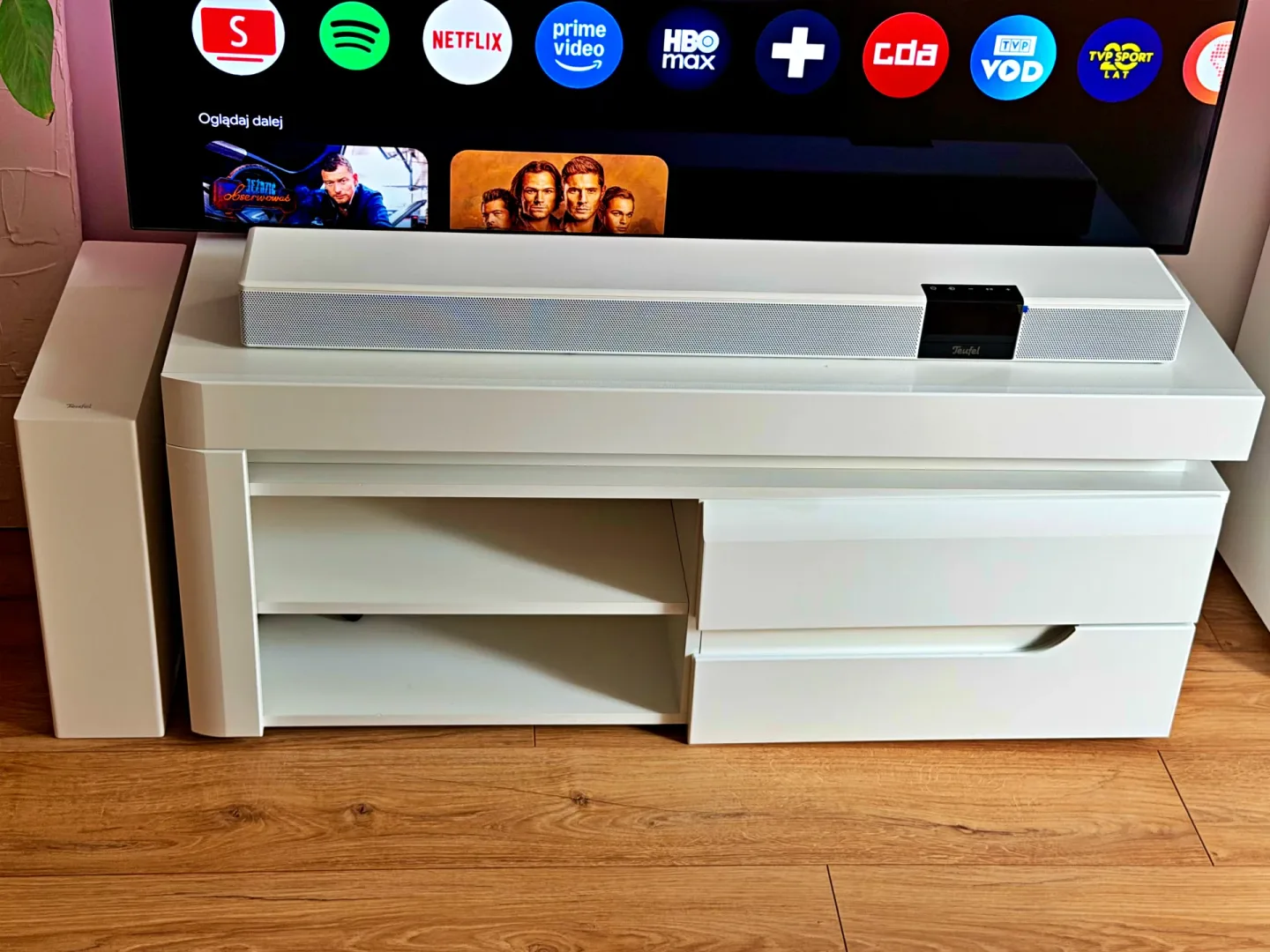 Teufel Cinebar 22