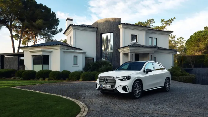 elektryczny Mercedes GLC