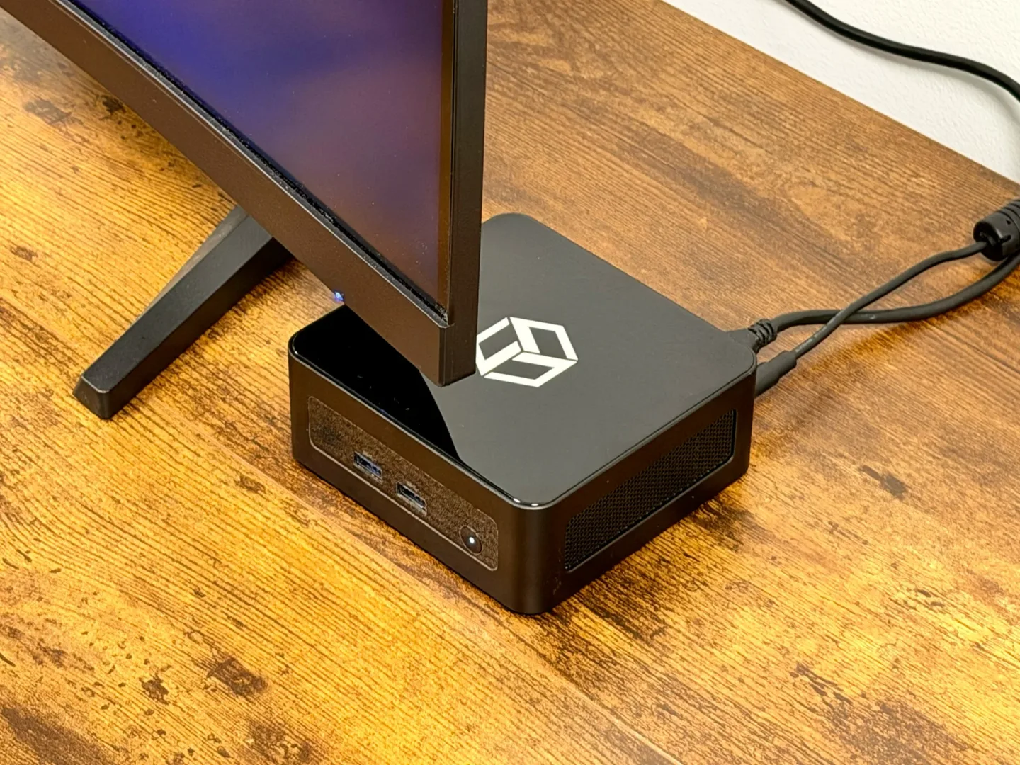 QOOBE II AP1215U