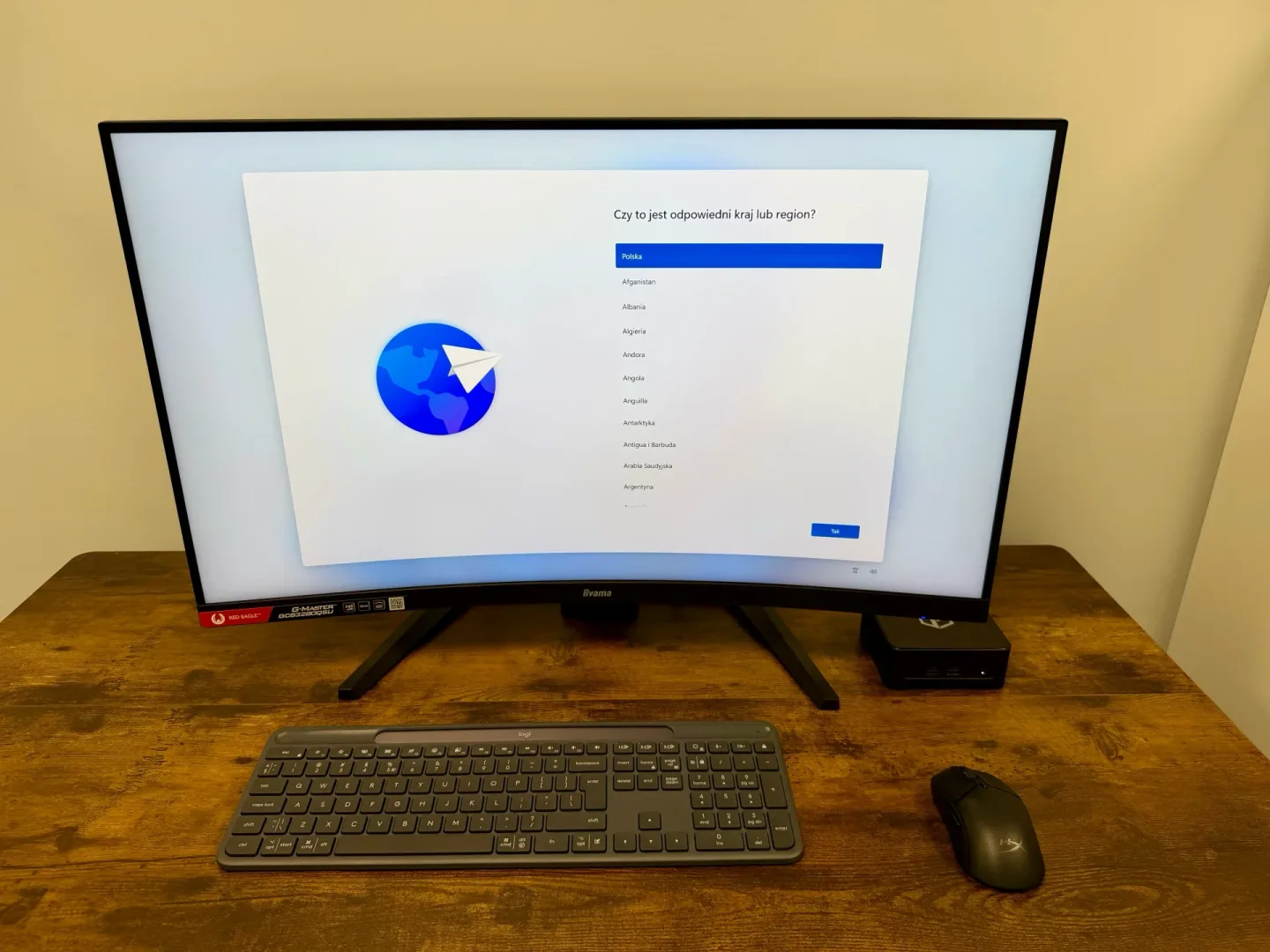 QOOBE II AP1215U