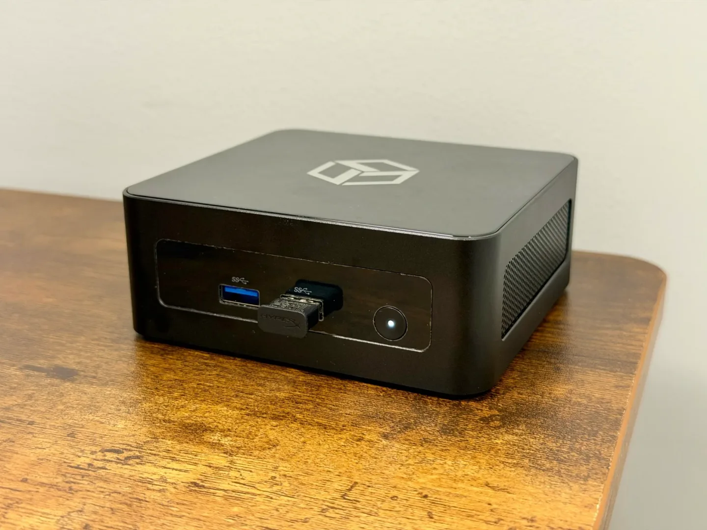 QOOBE II AP1215U