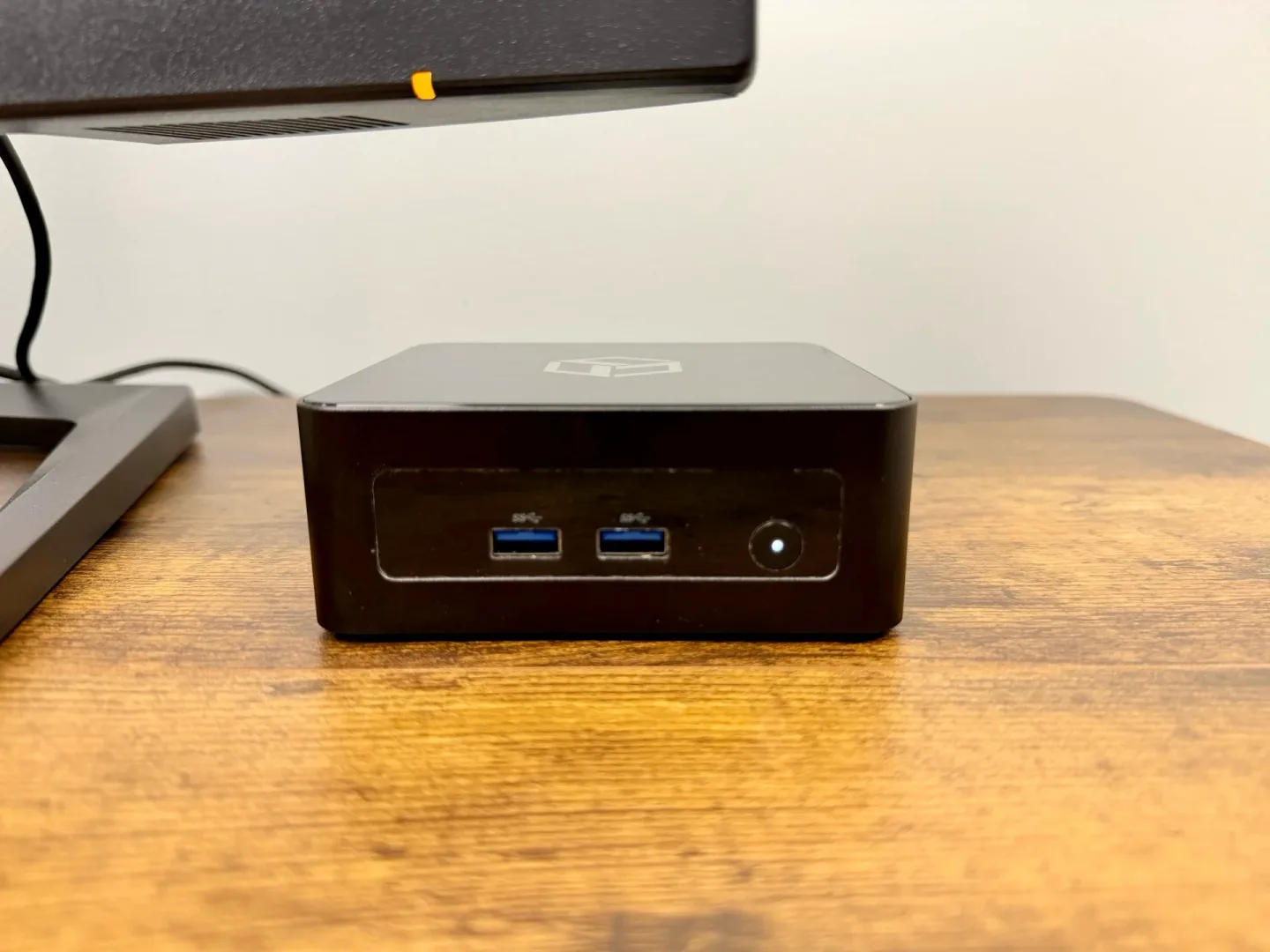 QOOBE II AP1215U