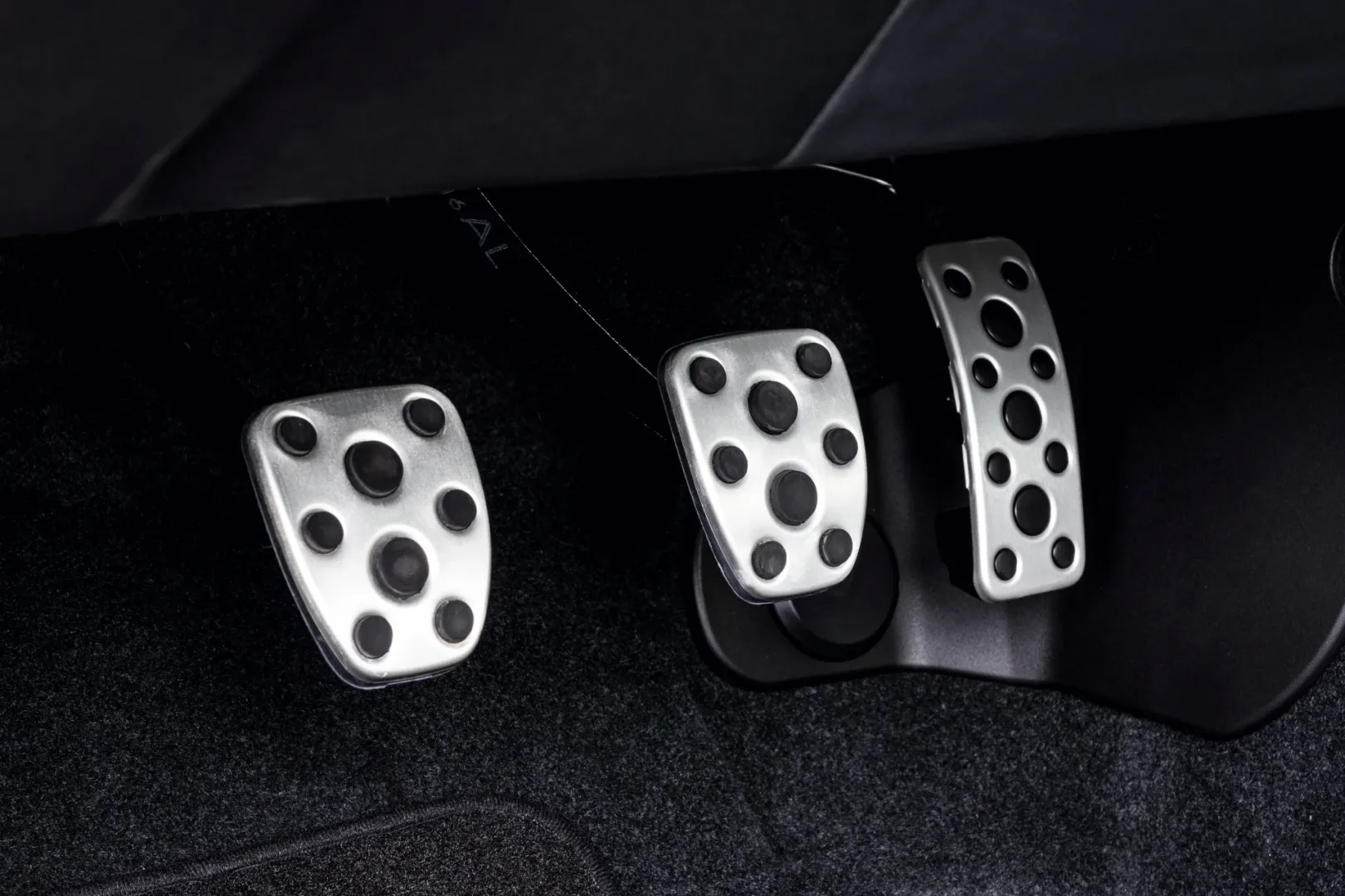 Elektryczna Toyota dostanie manual. Zgaśnie Ci na światłach Toyota GR86