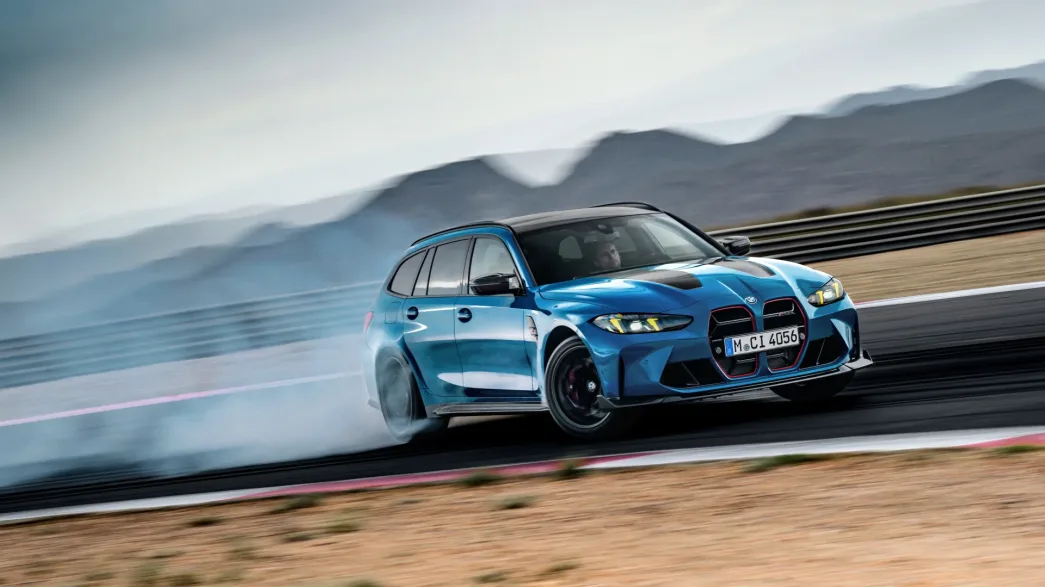 Silnik BMW S58 nie idzie na emeryturę. Na zdjęciu BMW M3 Touring.