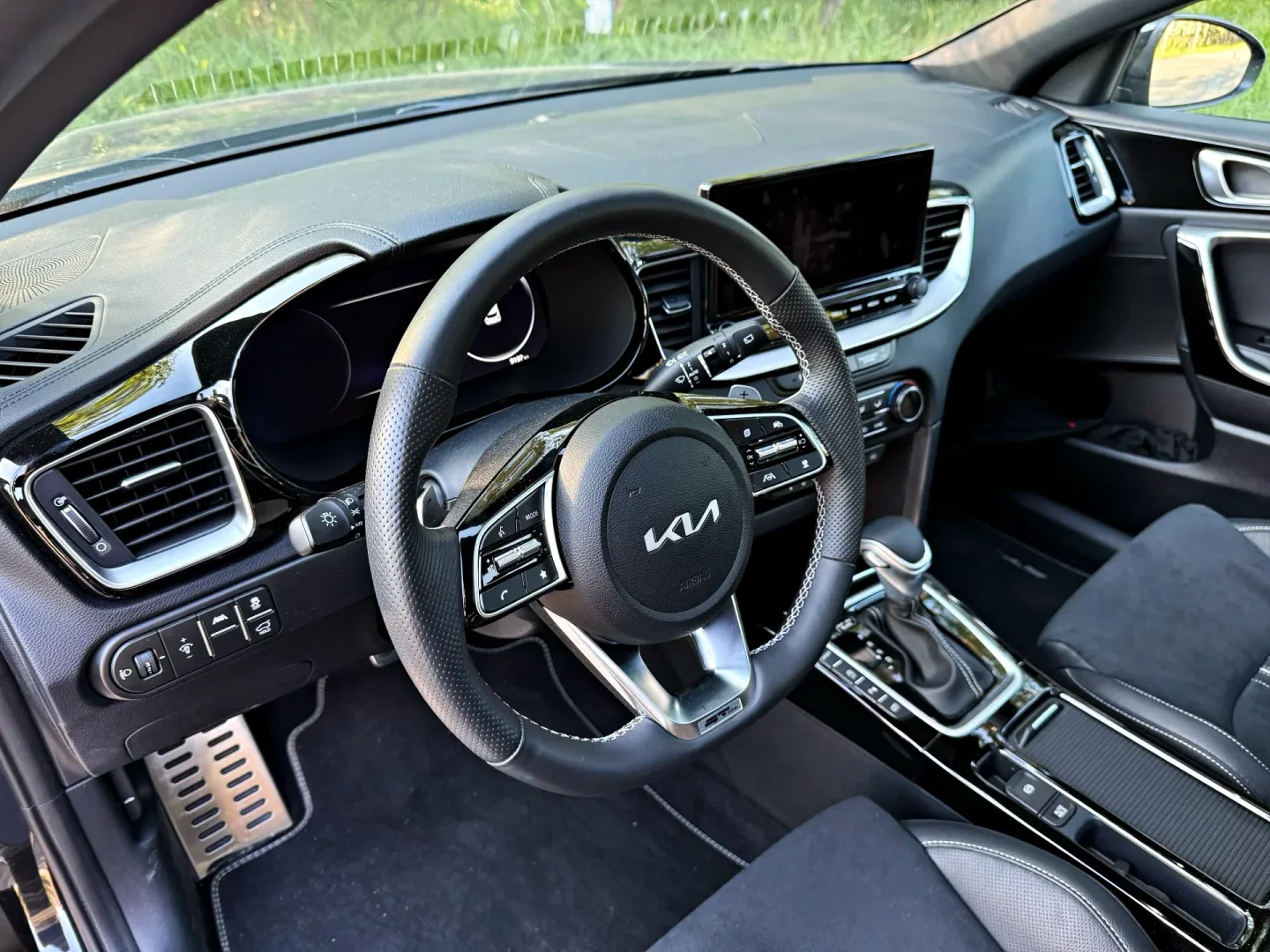 Jeździłem Kia XCeed GT-Line. Fajny, ładny ale pali jak SUV Kia XCeed GT-Line z silnikiem 1.5 T-GDI.