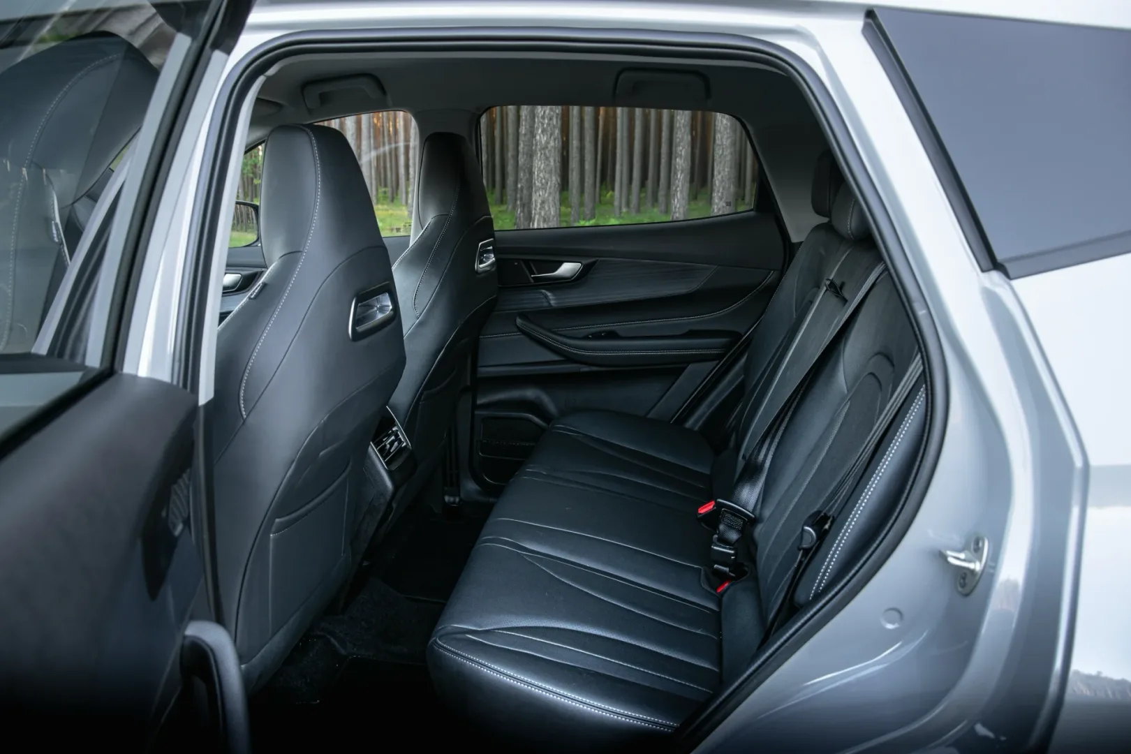 Chery Tiggo 4 HEV. Fot.: Ernest Dragan / MenWorld.pl.