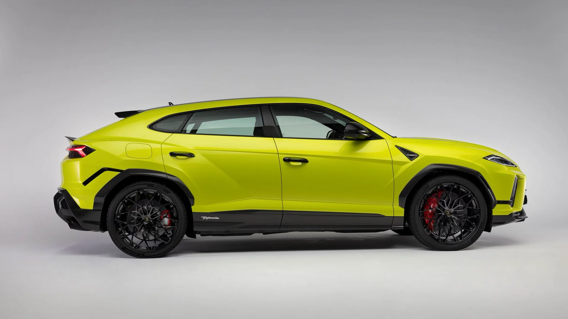 Lamborghini Urus SE Performante