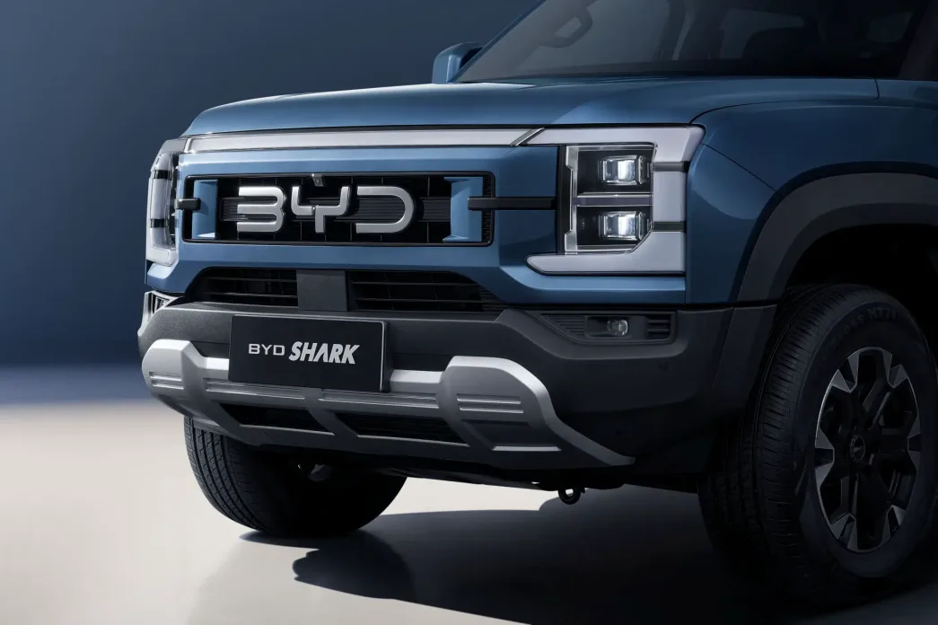 BYD SHARK