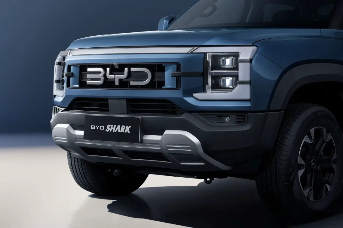 BYD SHARK