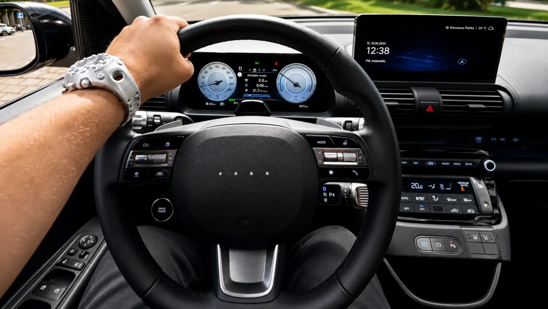 Hyundai Inster 49kWh. Wygląda śmiesznie, a to początek zalet Hyundai Inster Long Range 49 kWh 115KM
