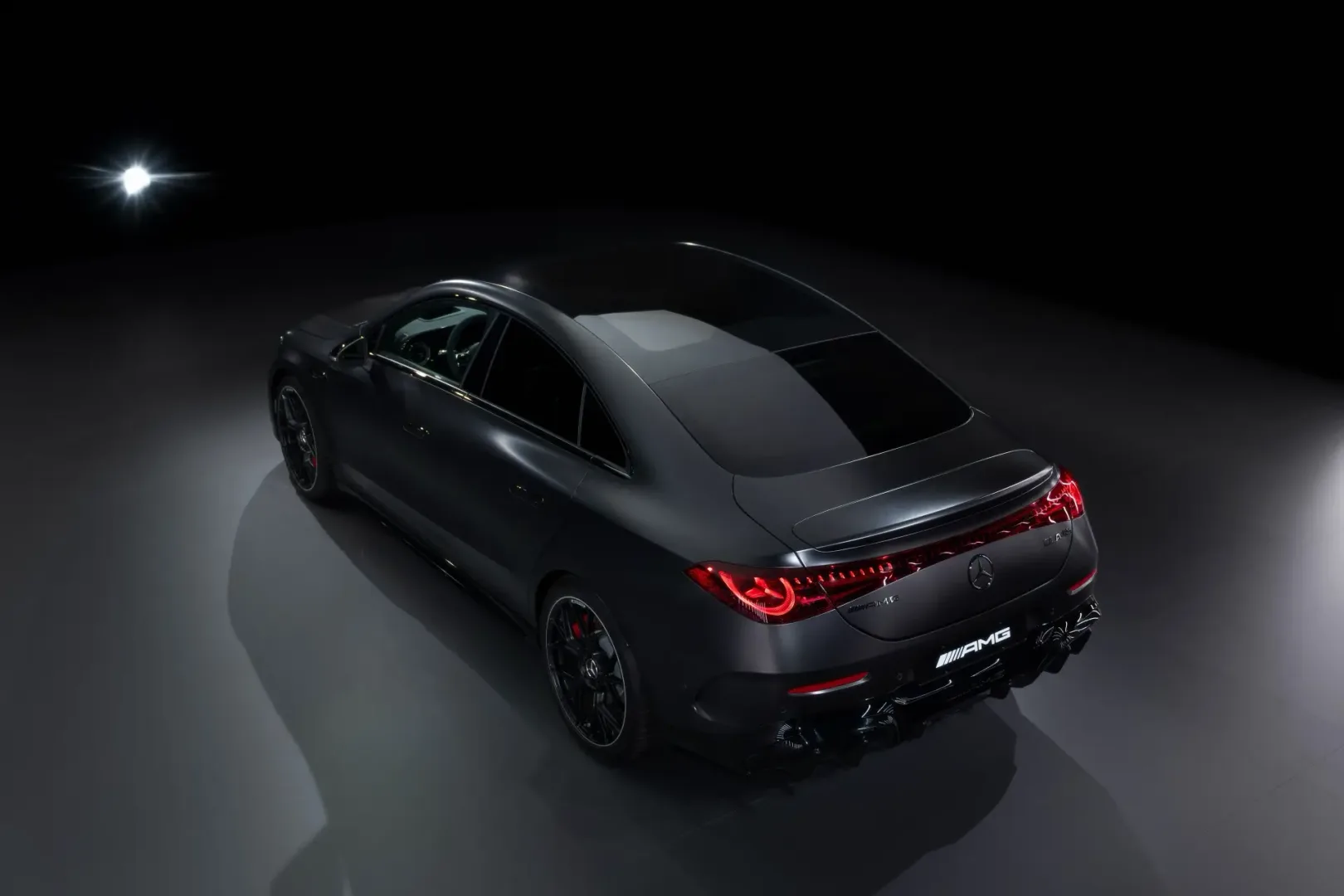 Mercedes-AMG CLA 45 4MATIC+. To EV udaje prawdziwe AMG Mercedes-AMG CLA 45 4MATIC+