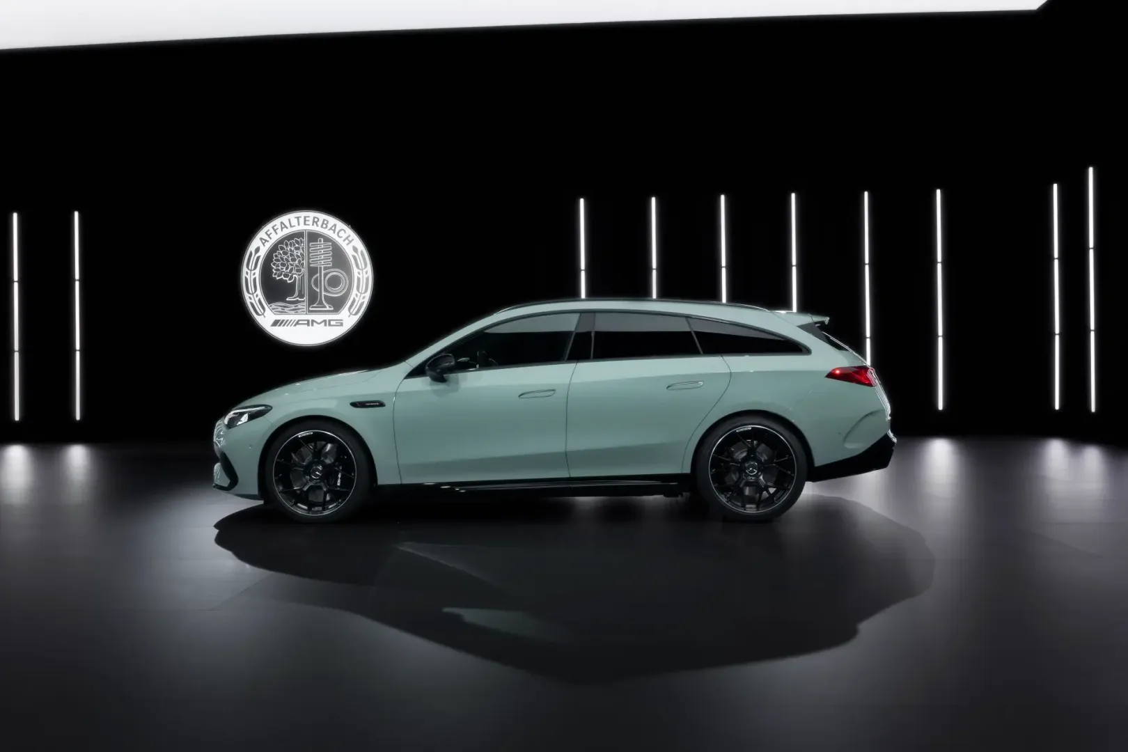 Mercedes-AMG CLA 45 4MATIC+. To EV udaje prawdziwe AMG Mercedes-AMG CLA 45 4MATIC+