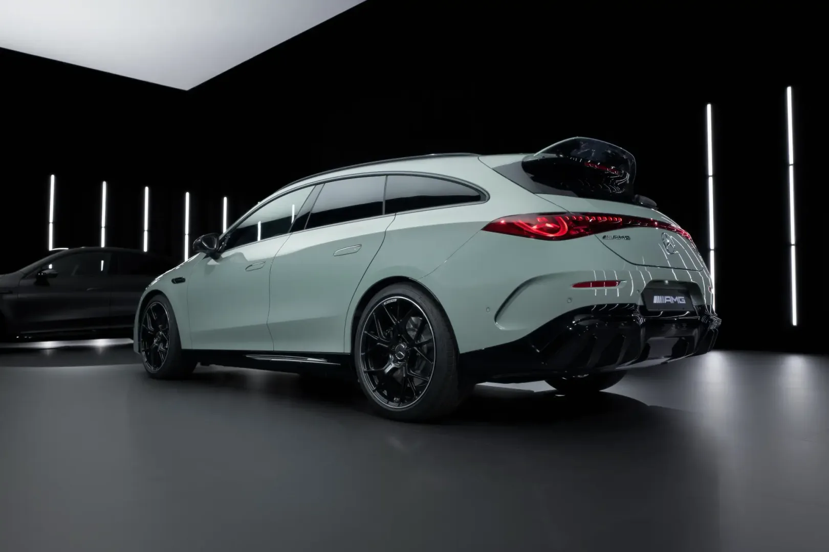 Mercedes-AMG CLA 45 4MATIC+. To EV udaje prawdziwe AMG Mercedes-AMG CLA 45 4MATIC+