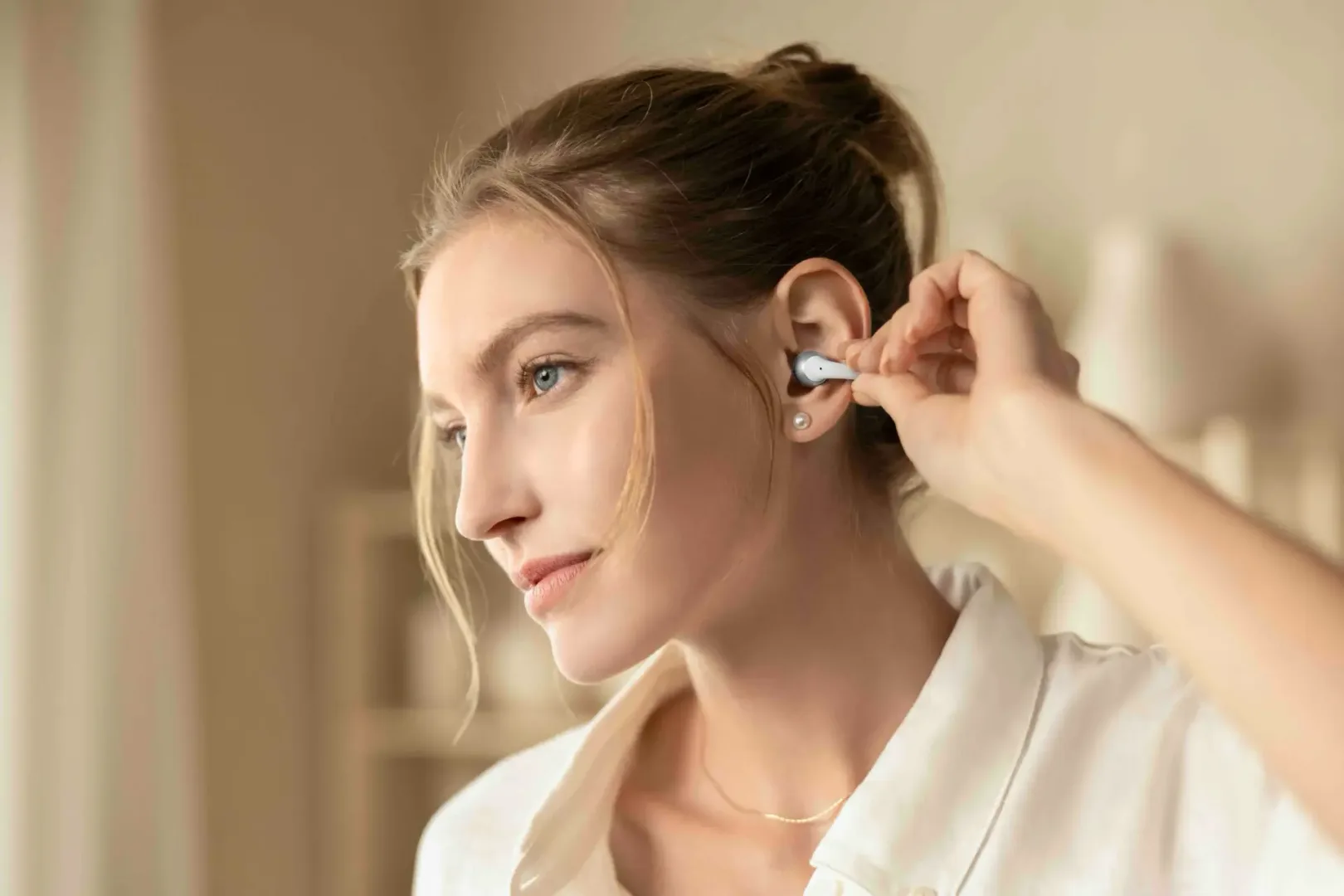 Shokz OpenDots 2 i Air. Słuchawki bez odcinania od świata. Shokz OpenDots 2
