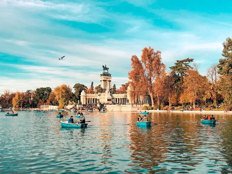 Szalona Środa LOT. Hiszpania i dwa hity za oceanem Szalona Środa LOT