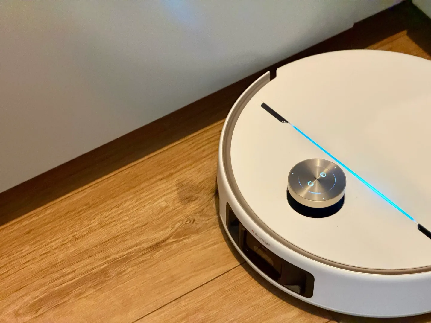 Ten robot kosztuje 5500 zł. Po chwili rozumiesz że to okazja MOVA V70 Ultra Complete.