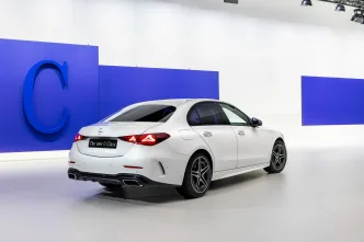 Najnowszy Mercedes-Benz Klasy C