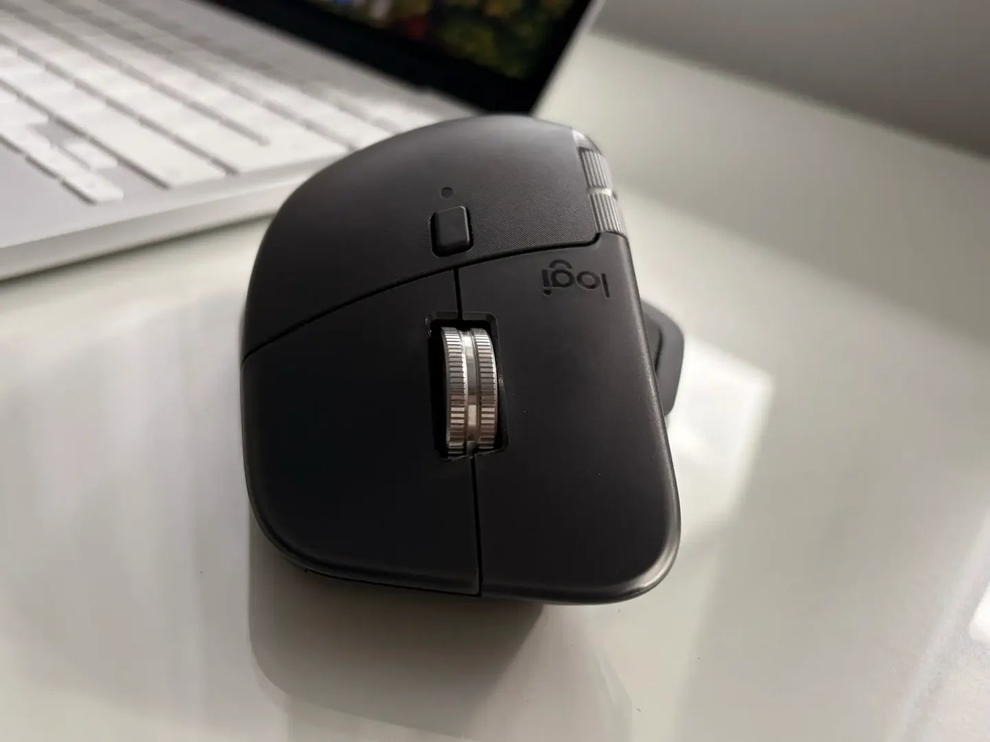 Logitech MX Master 4