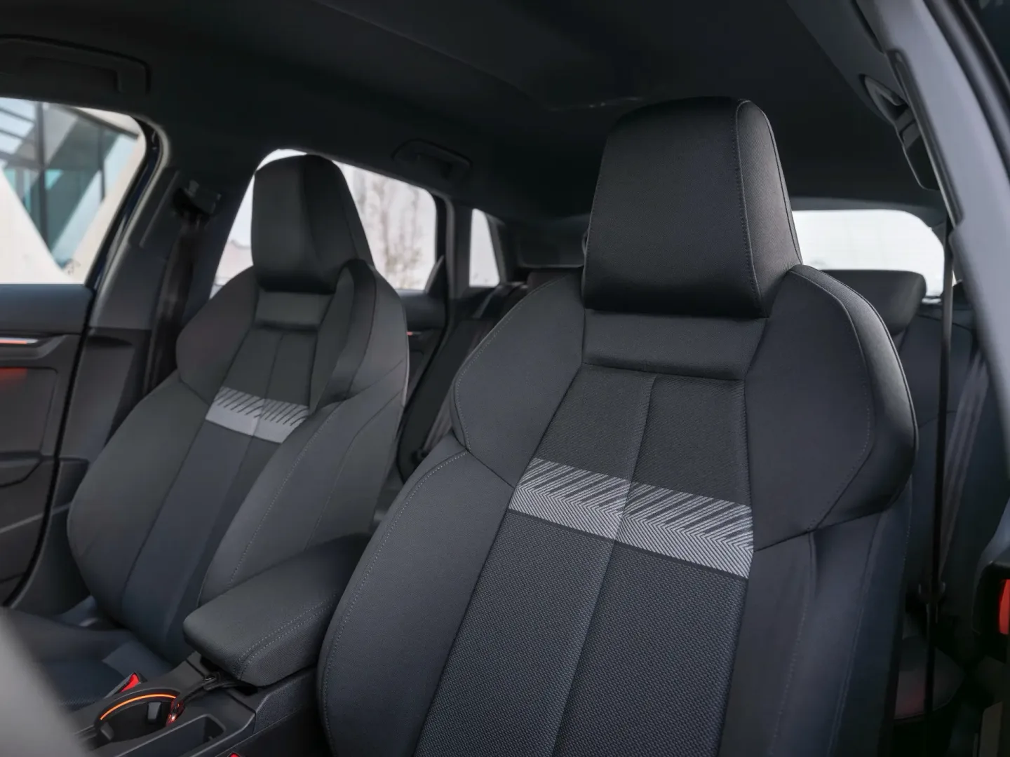 Nowe Audi A3 za 135 500 zł. Tego po Audi się nie spodziewasz Nowe Audi A3