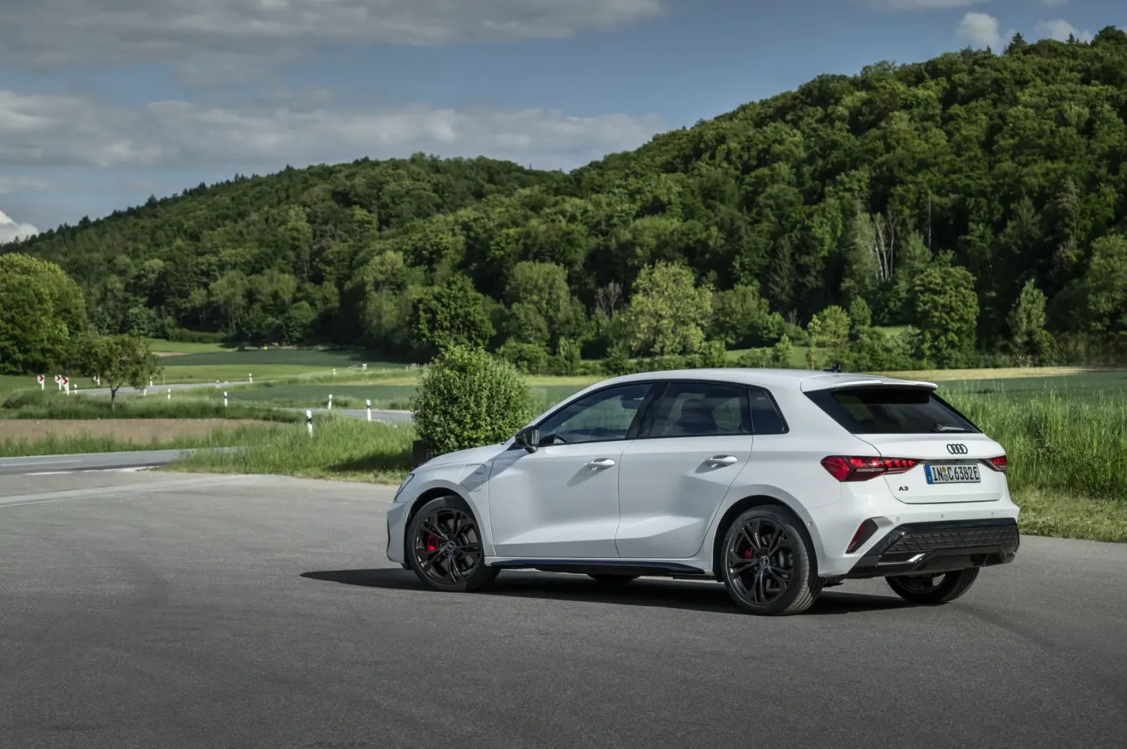 Nowe Audi A3 za 135 500 zł. Tego po Audi się nie spodziewasz Nowe Audi A3