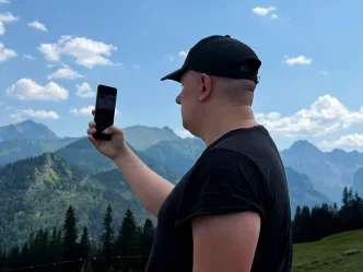 Jak robić dobre fotki smartfonem? Poradnik na przykładzie motorola razr 70 ultra.