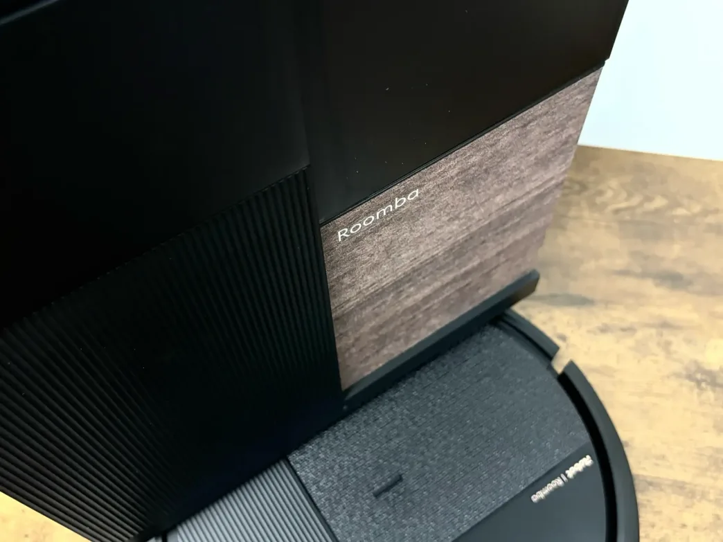 iRobot Roomba Plus 575 Combo