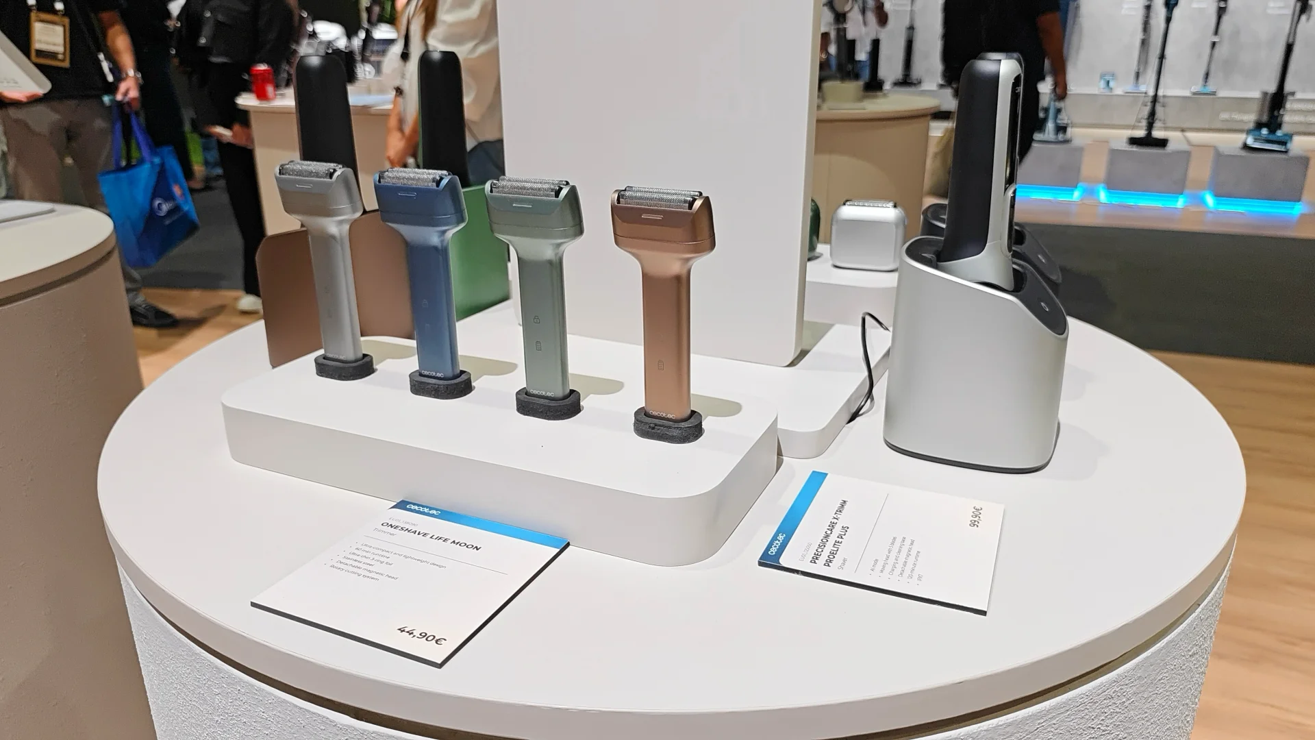 Cecotec na IFA 2026. Firma pokazała robota, który wędzi Cecotec na IFA 2026 Berlin - na zdjęciu strefa beauty
