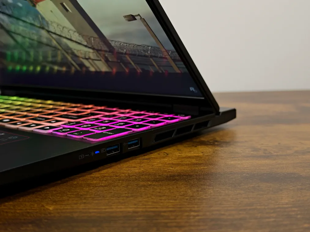 Acer Nitro 16S AI AN16S-61-R31Q