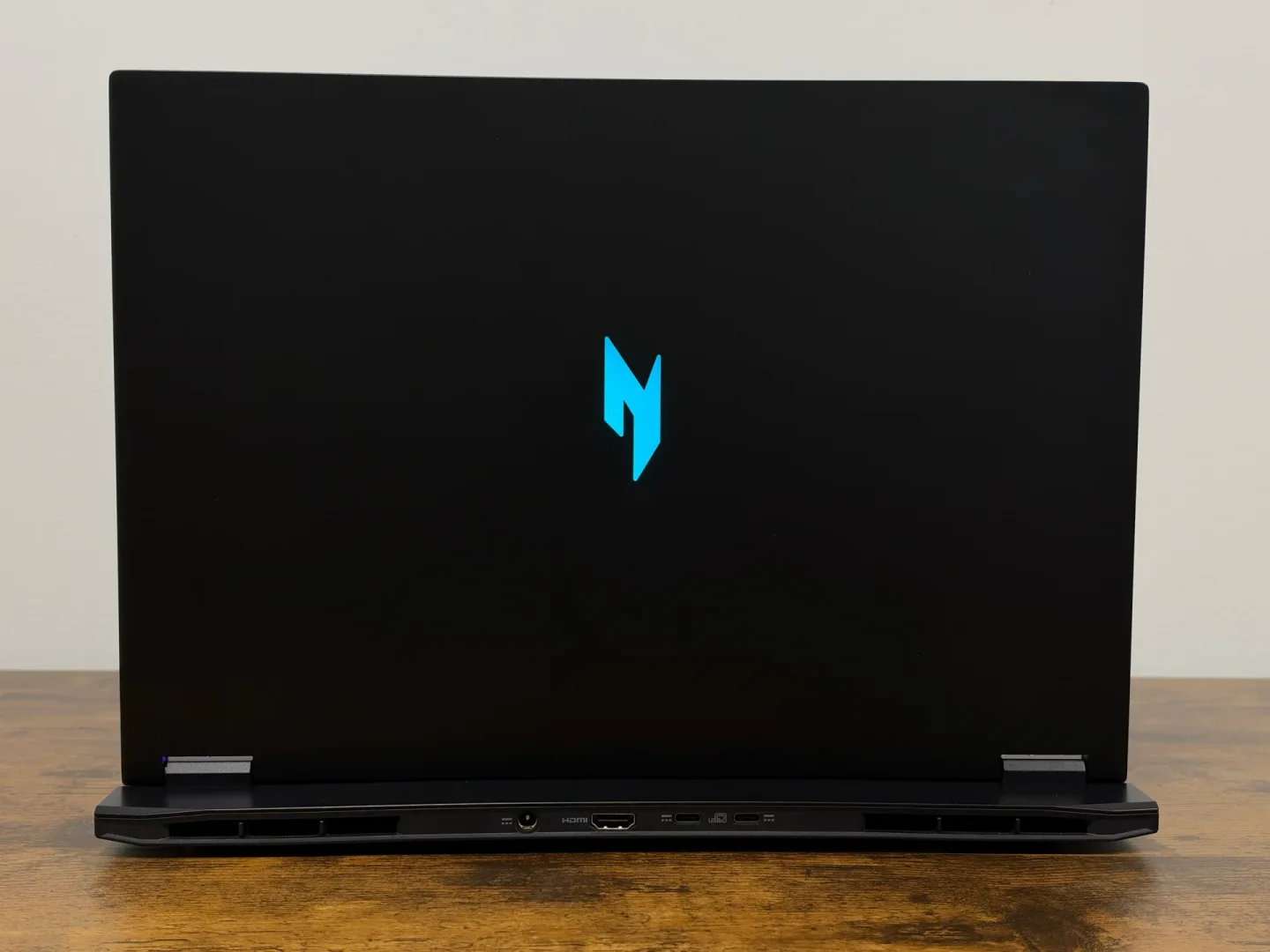 Acer Nitro 16S AI AN16S-61-R31Q