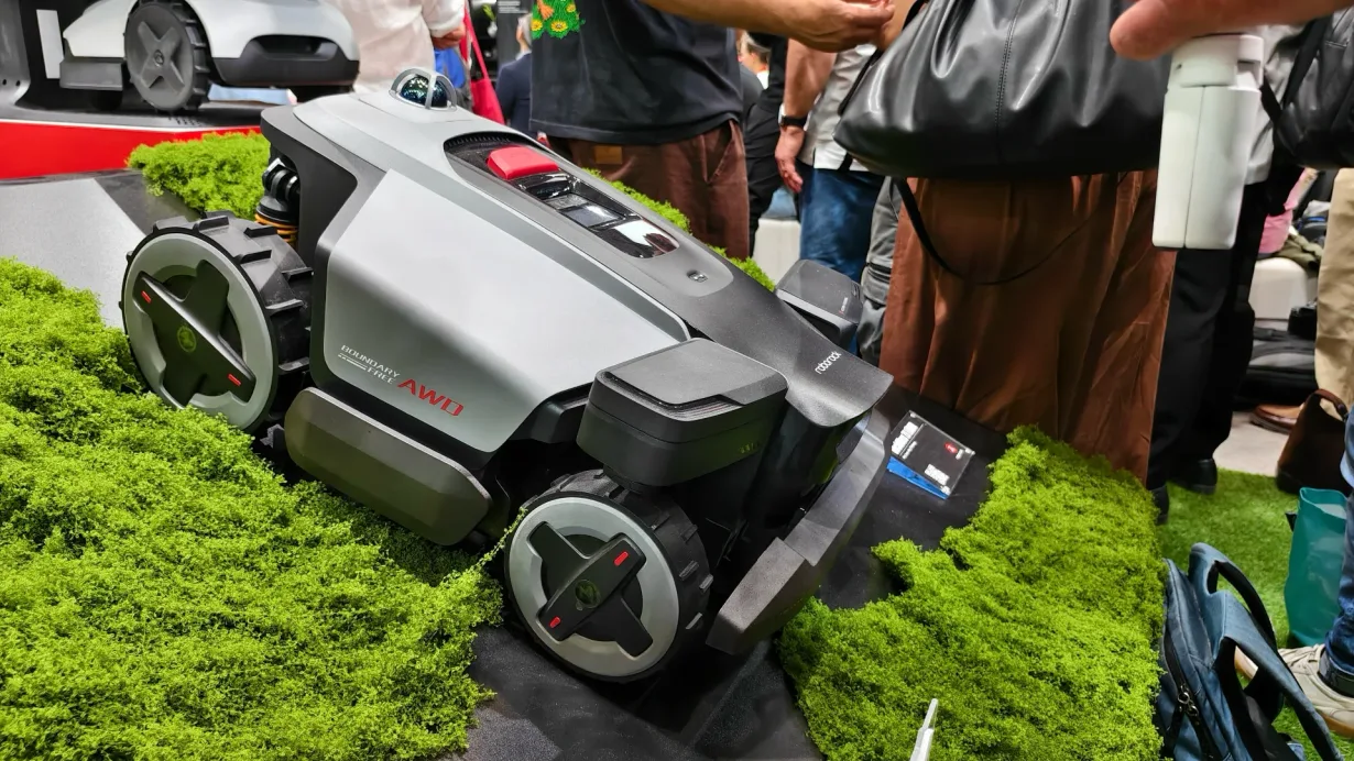 Robot koszący marki Roborock