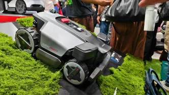 Robot koszący marki Roborock