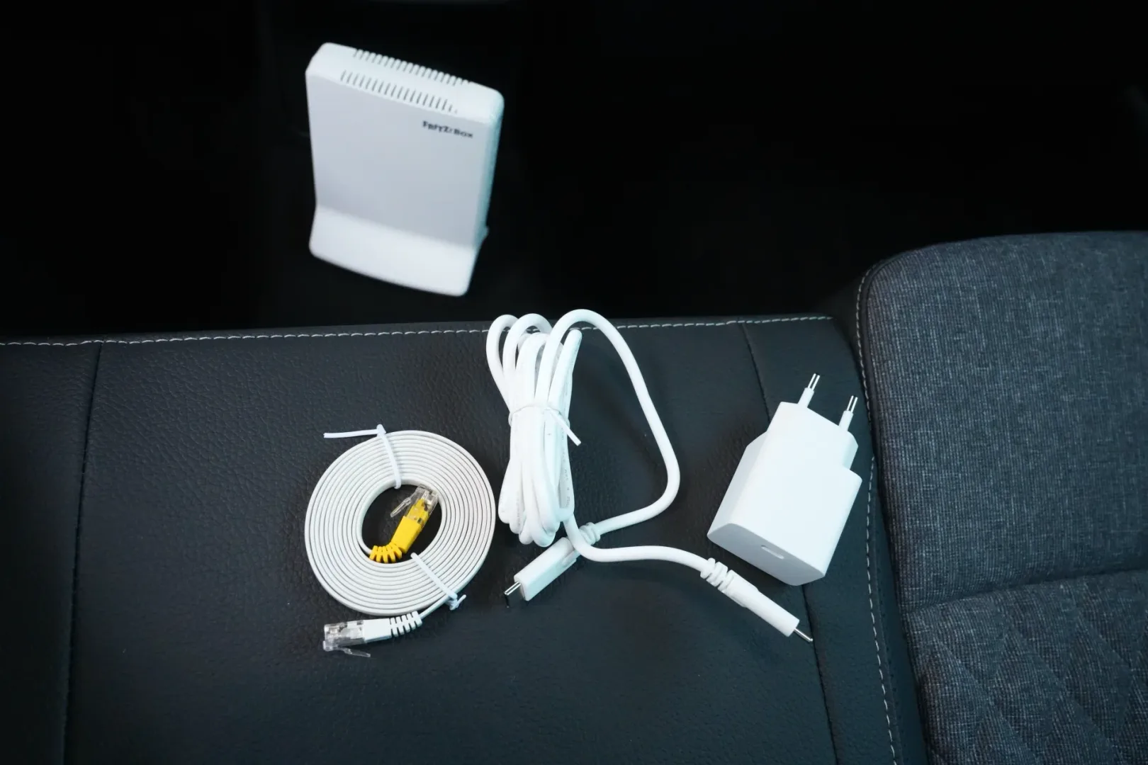 Po co komu router LTE, skoro telefon ma hotspot? Ja już wiem Router LTE FRITZ!Box 6825 4G
