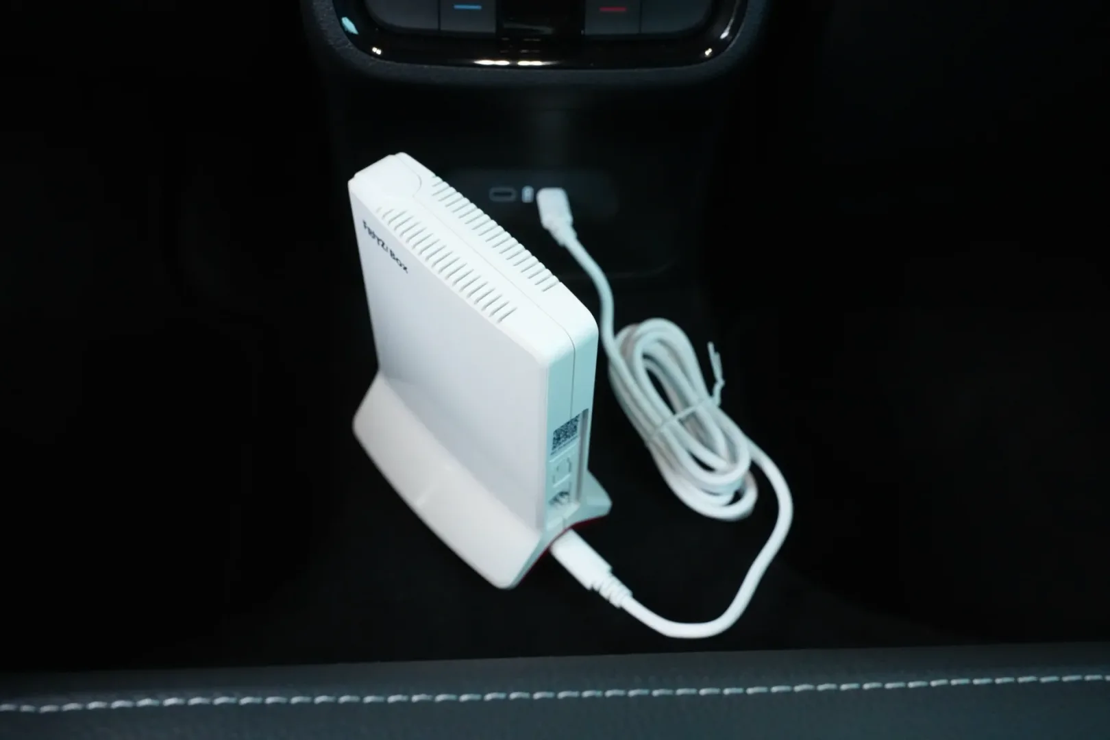 Po co komu router LTE, skoro telefon ma hotspot? Ja już wiem Router LTE FRITZ!Box 6825 4G