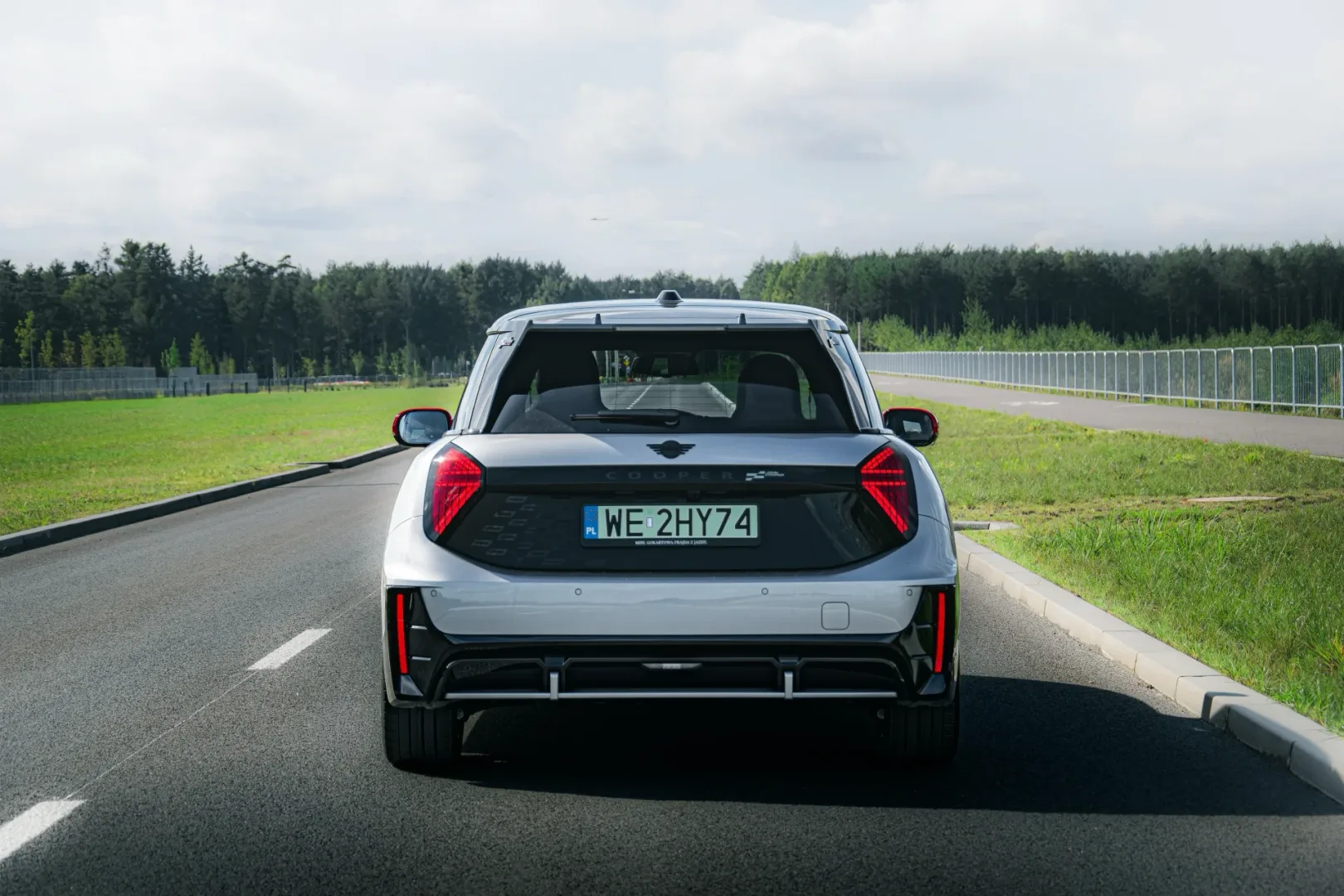 MINI John Cooper Works E