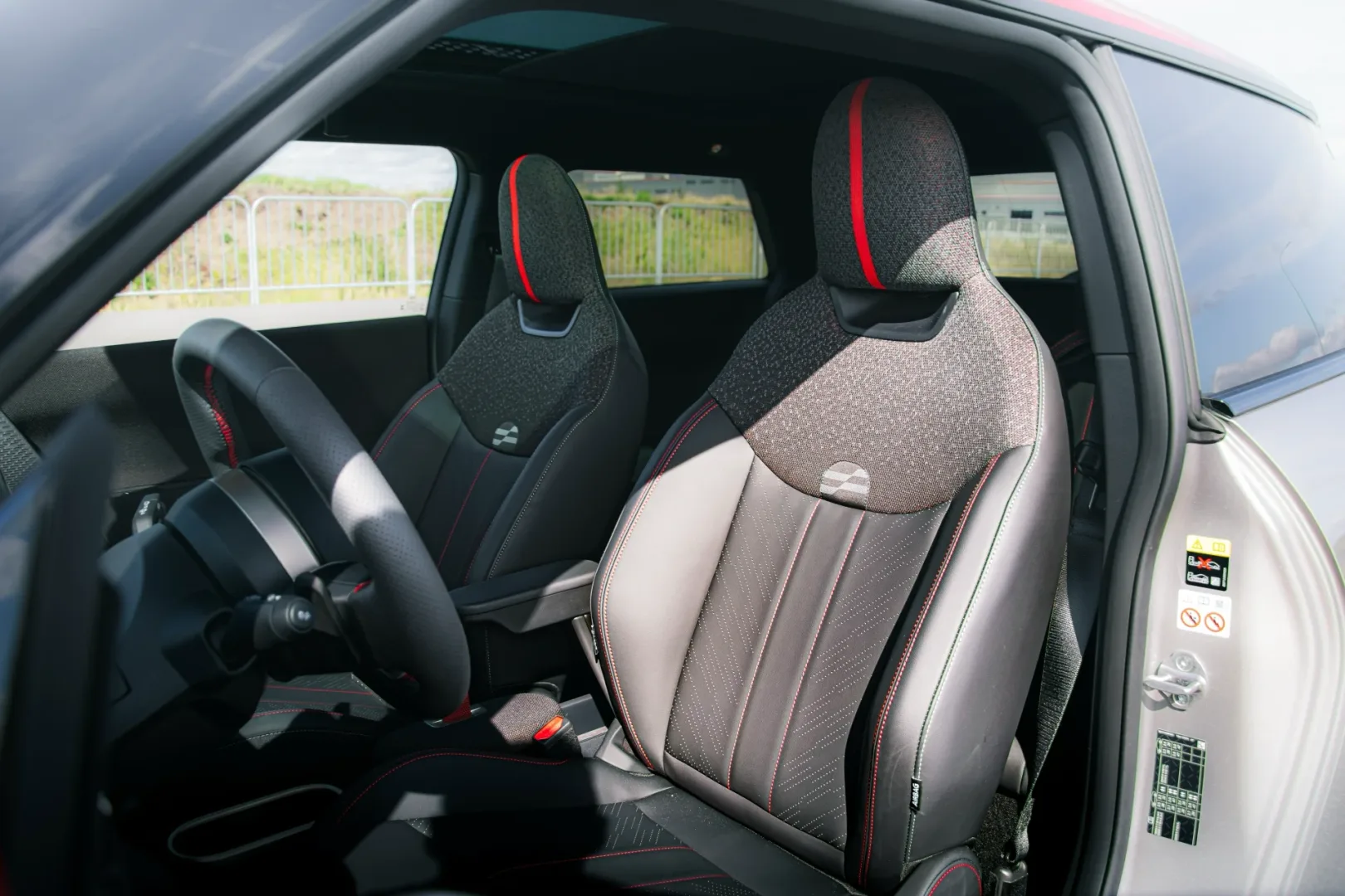 MINI John Cooper Works E