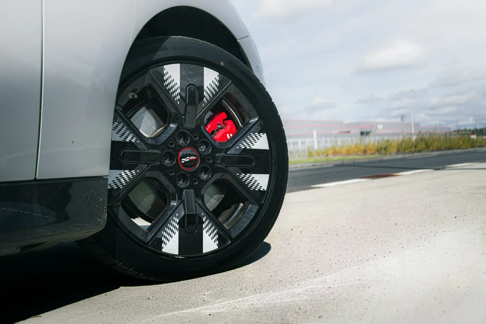 MINI John Cooper Works E