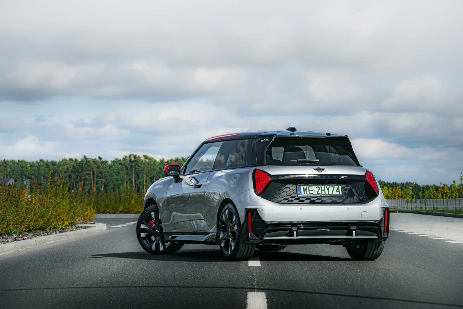 MINI John Cooper Works E