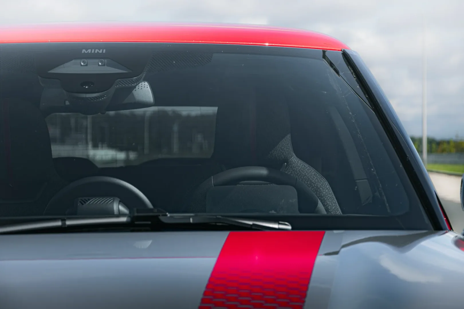 MINI John Cooper Works E