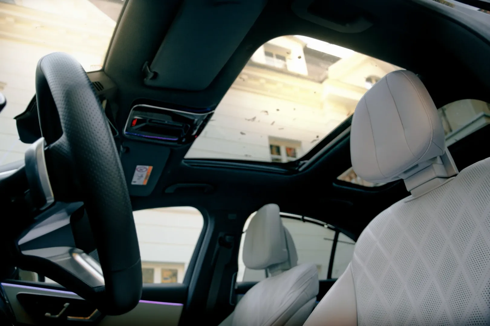 2026 Mercedes-Benz Klasa E 220d 4MATIC Limousine
