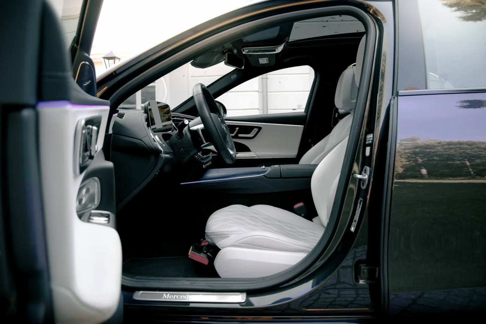 2026 Mercedes-Benz Klasa E 220d 4MATIC Limousine