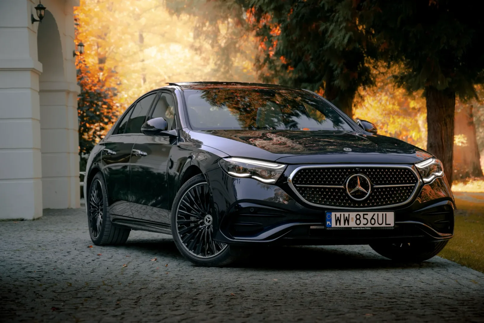 2026 Mercedes-Benz Klasa E 220d 4MATIC Limousine