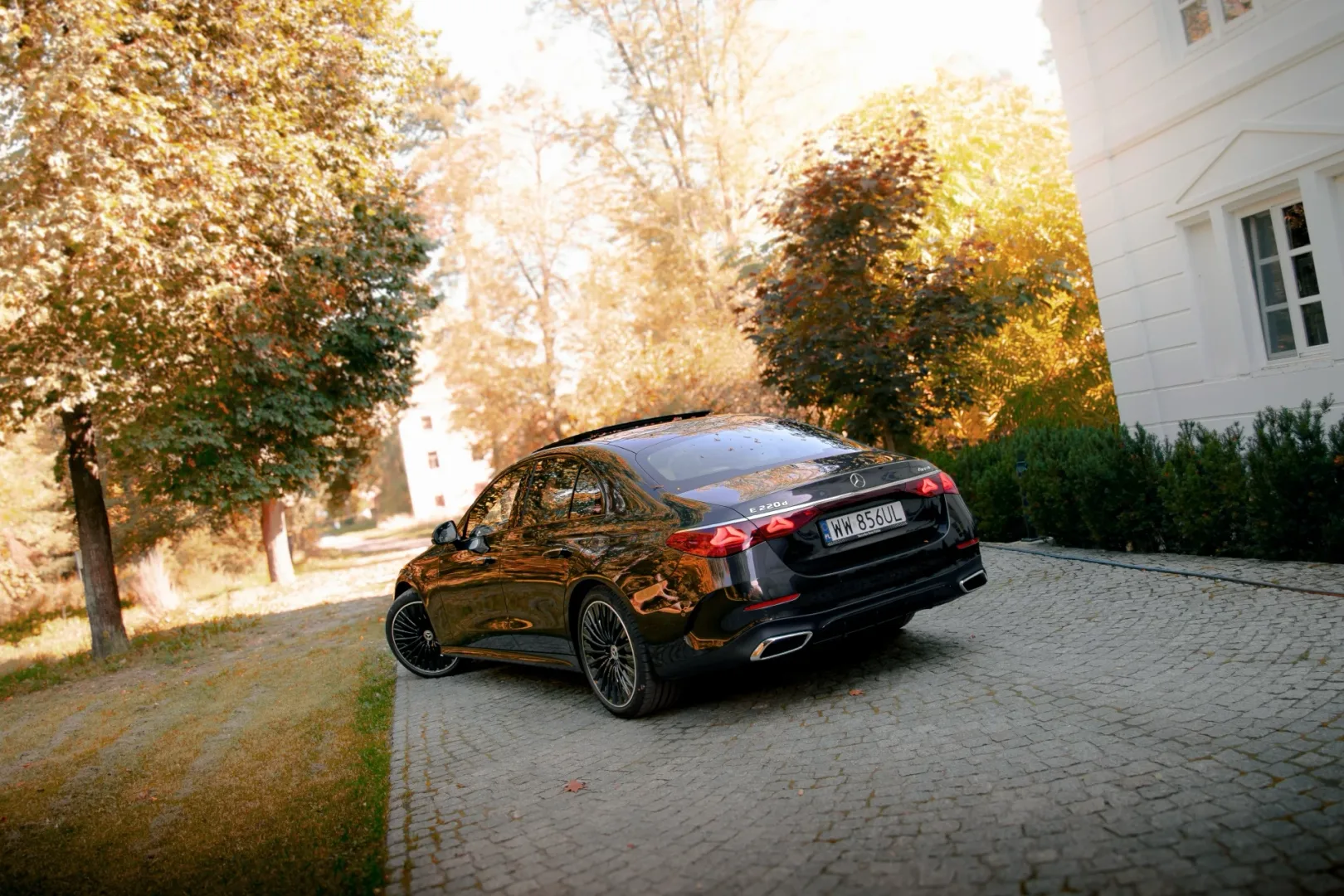 2026 Mercedes-Benz Klasa E 220d 4MATIC Limousine