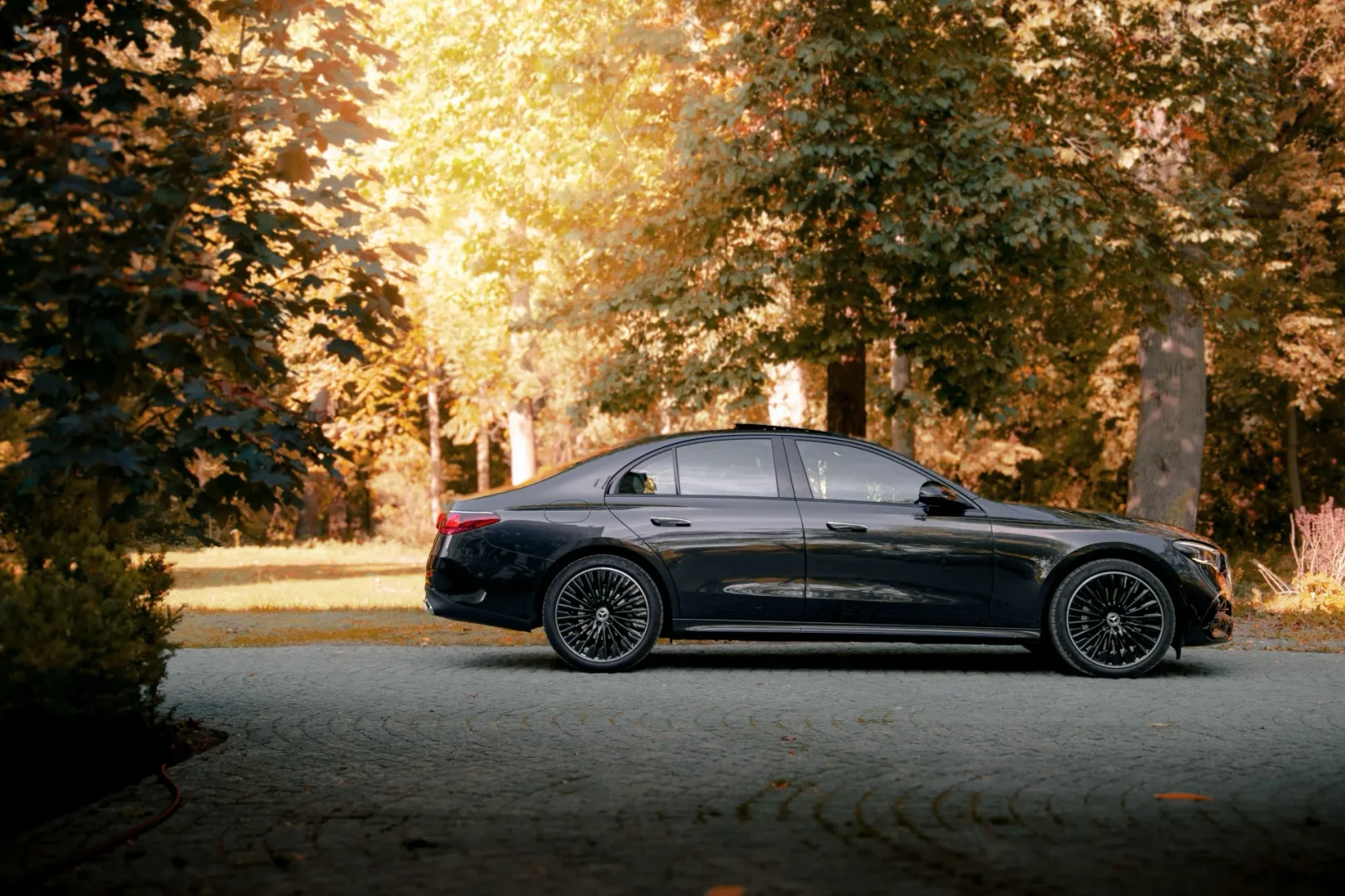 2026 Mercedes-Benz Klasa E 220d 4MATIC Limousine