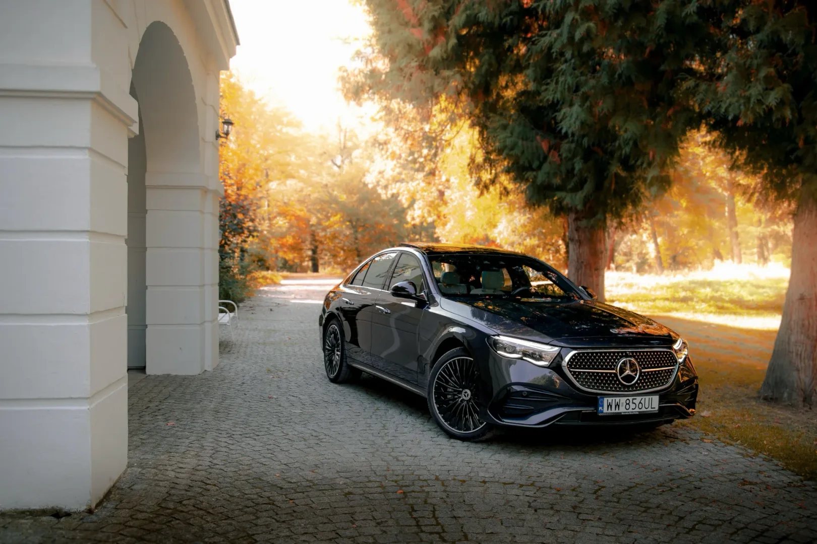 2026 Mercedes-Benz Klasa E 220d 4MATIC Limousine